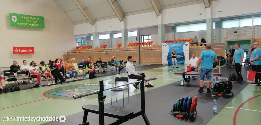Integracyjny Turniej Rogala Start trwa