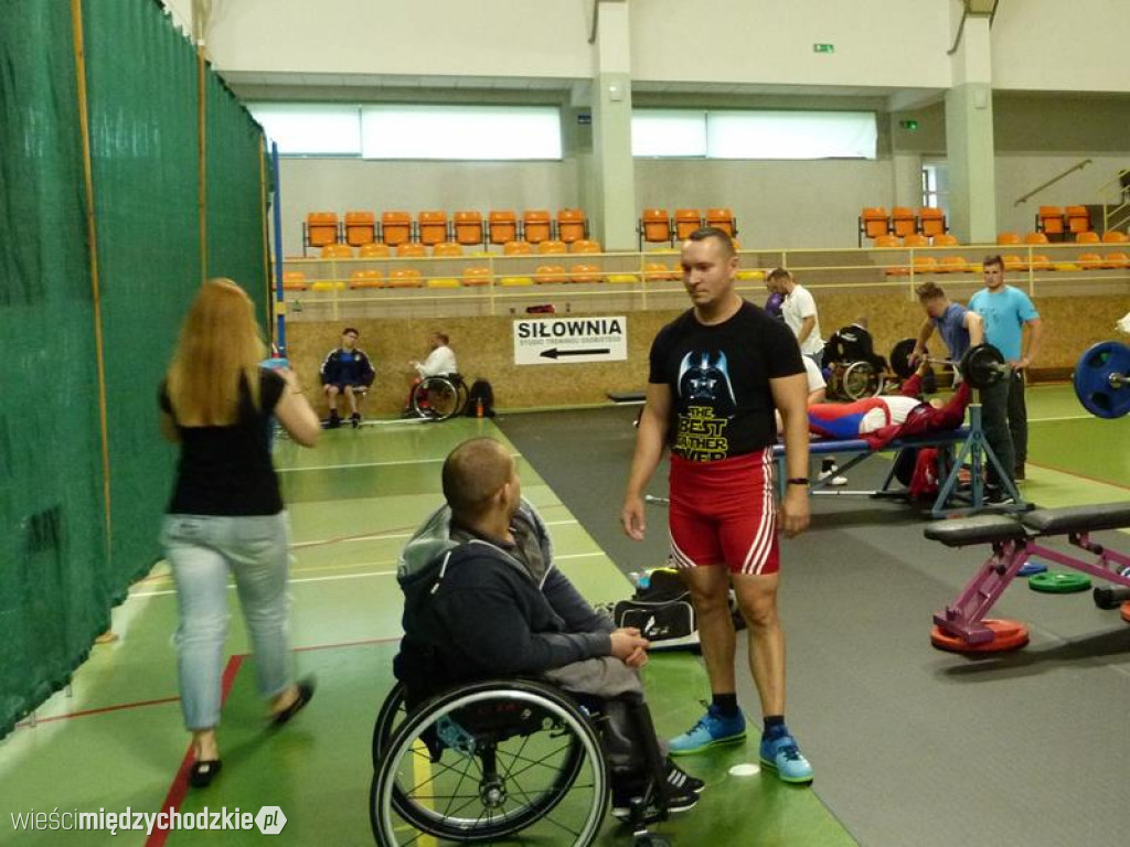 VIII Turniej Integracyjny w wyciskaniu sztangi leżąc