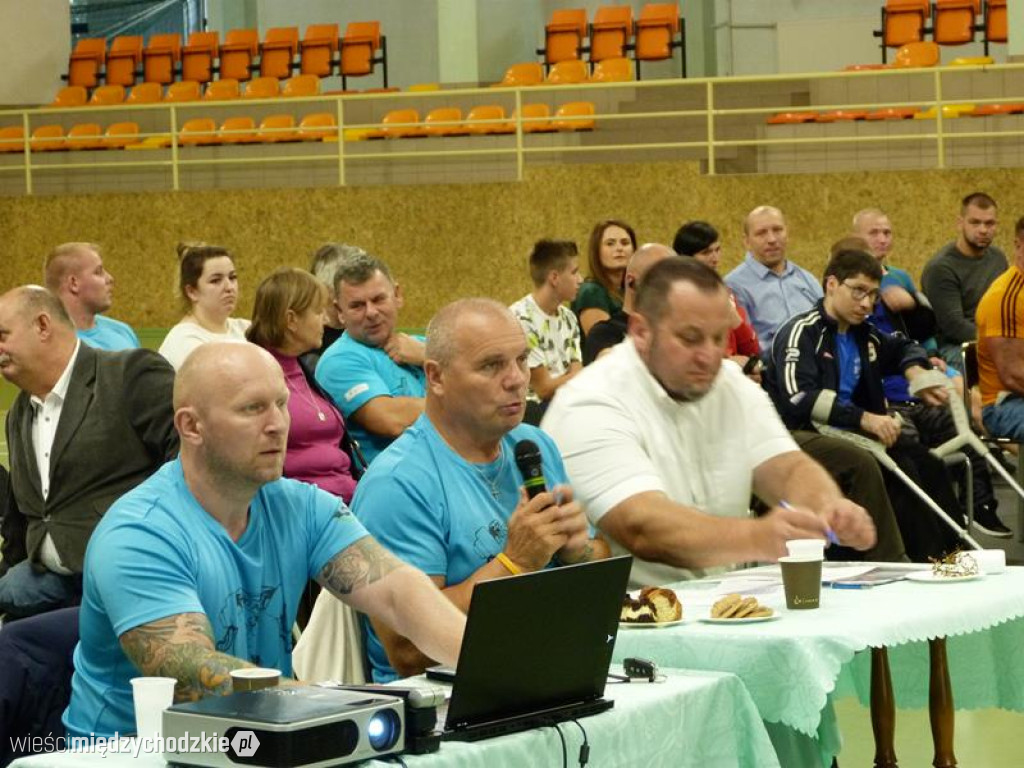 VIII Turniej Integracyjny w wyciskaniu sztangi leżąc