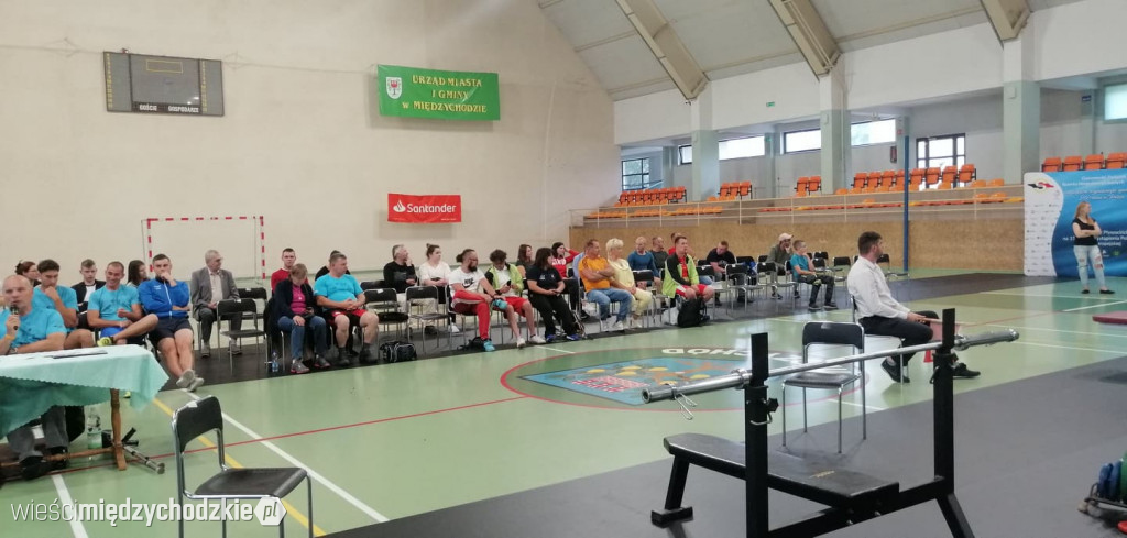 VIII Turniej Integracyjny w wyciskaniu sztangi leżąc