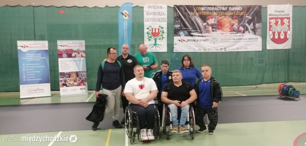 VIII Turniej Integracyjny w wyciskaniu sztangi leżąc