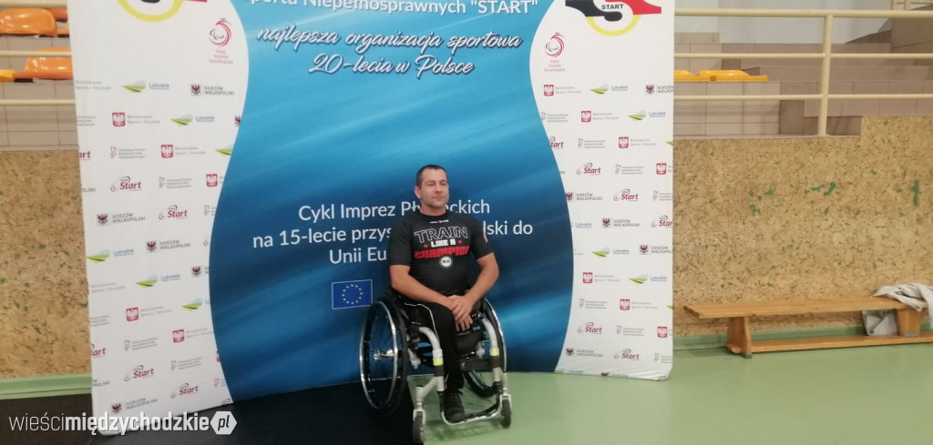 VIII Turniej Integracyjny w wyciskaniu sztangi leżąc