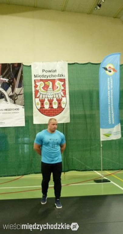 VIII Turniej Integracyjny w wyciskaniu sztangi leżąc