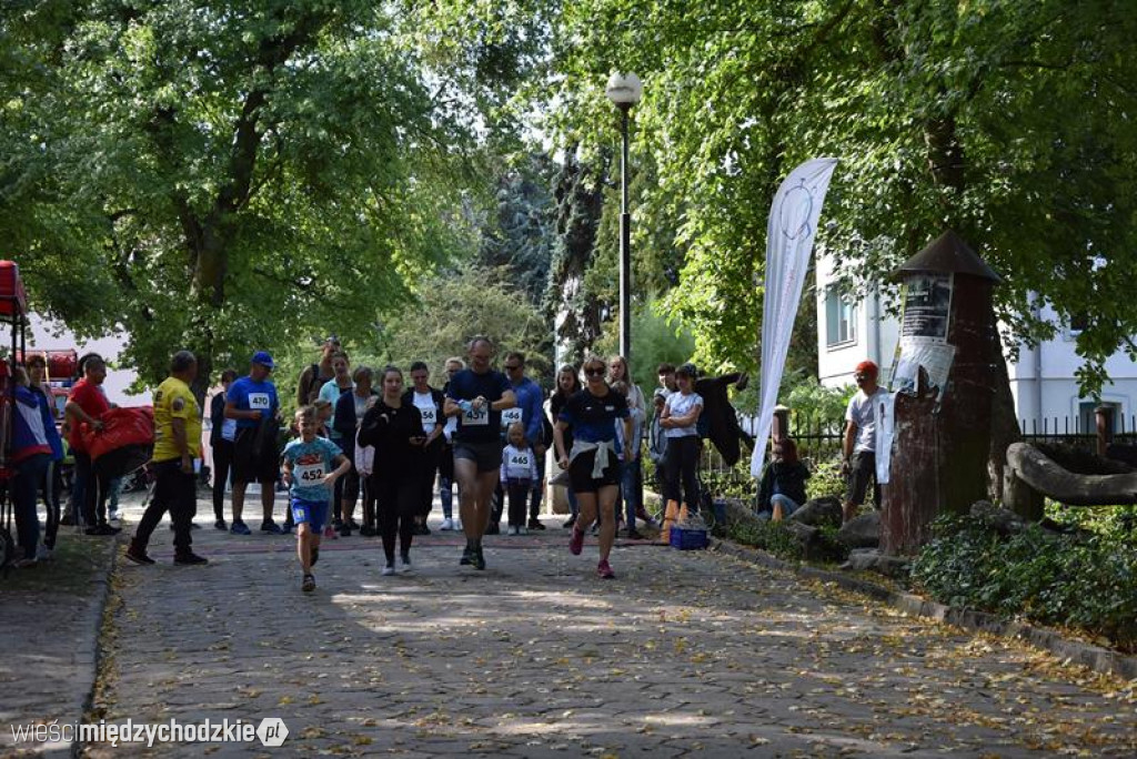 Rodzinne Mistrzostwa z bieganiem i zabawą