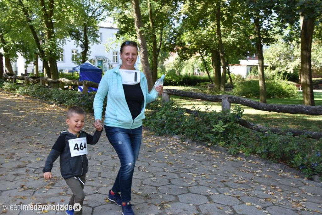 Rodzinne Mistrzostwa z bieganiem i zabawą