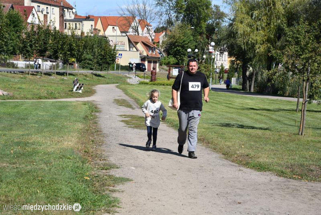 Rodzinne Mistrzostwa z bieganiem i zabawą