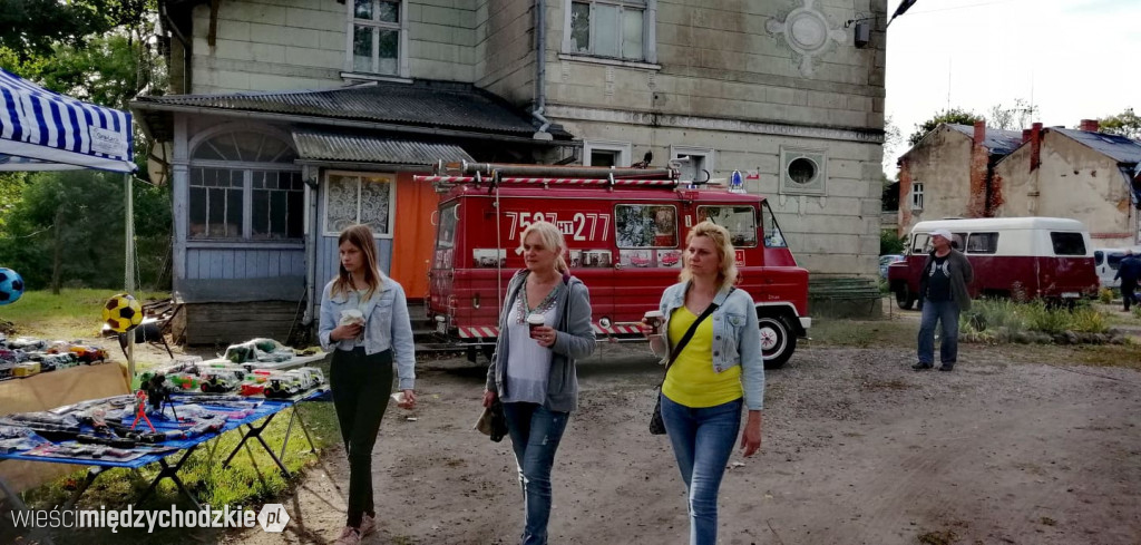 Smażenie powideł w Mniszkach