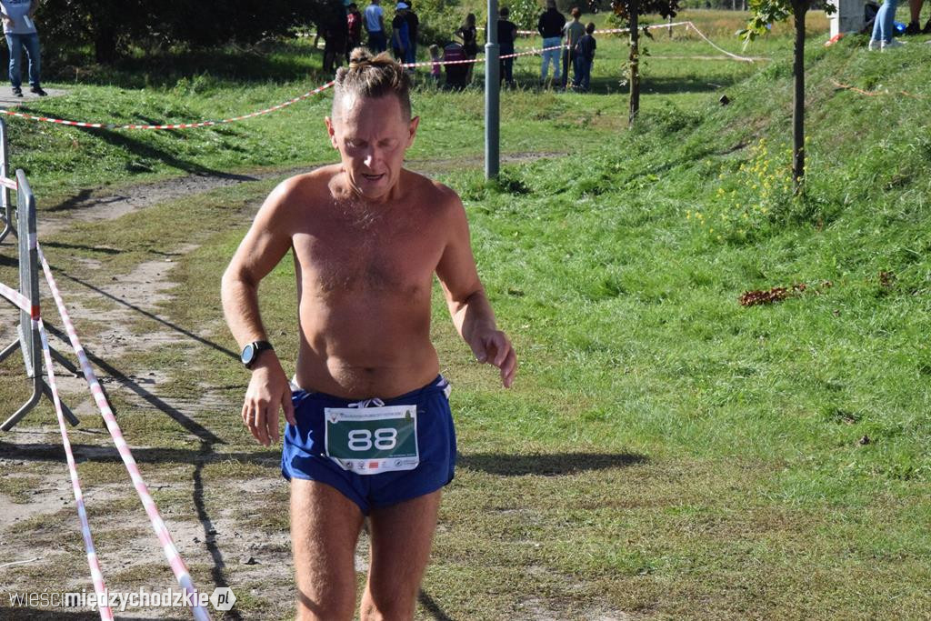 Maraton Puszczy Noteckiej w Sierakowie
