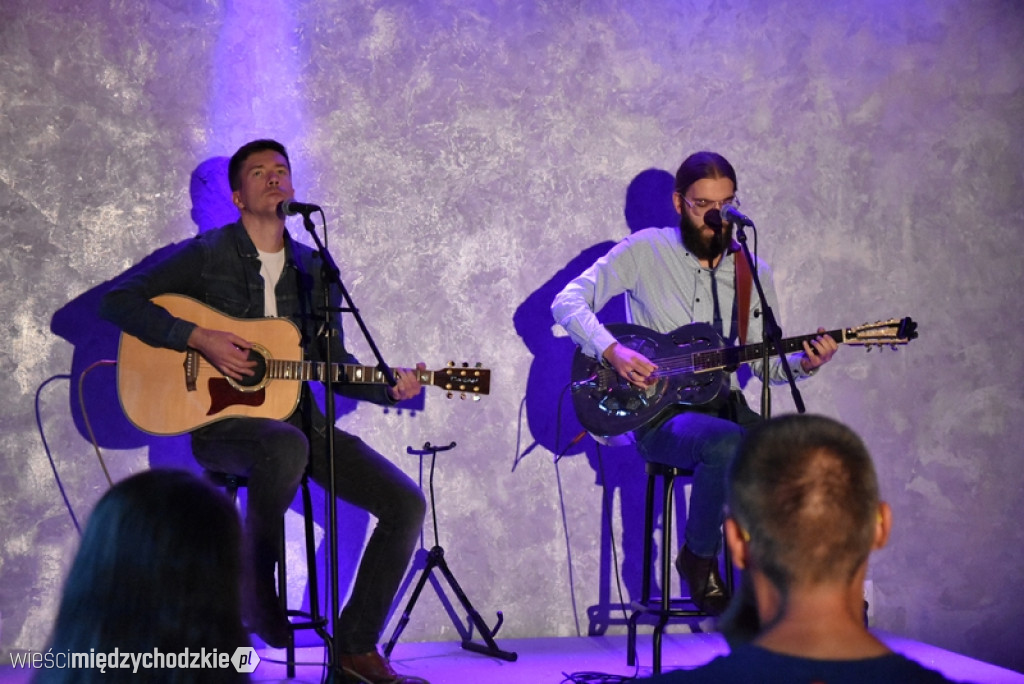 Koncert The Roadhouse w ArtCafe