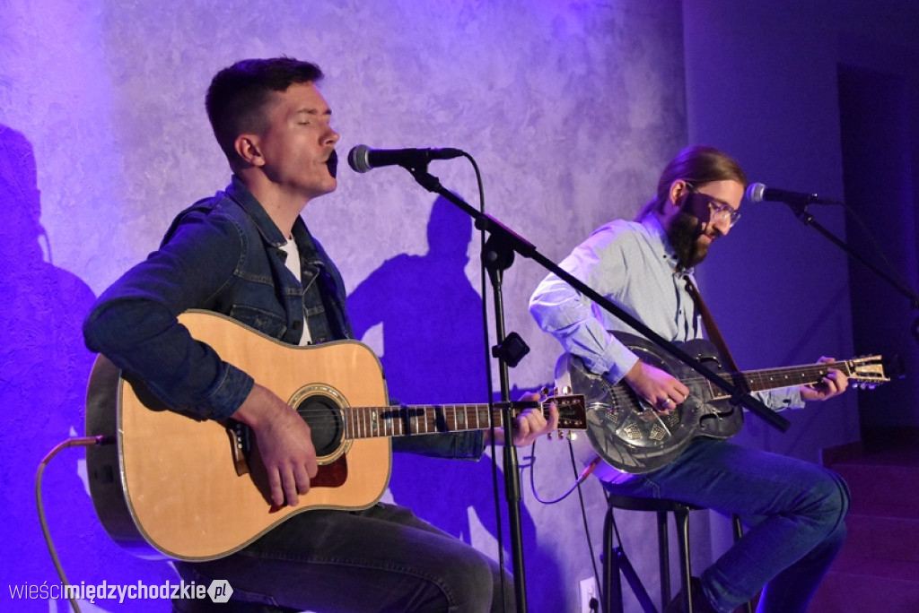 Koncert The Roadhouse w ArtCafe
