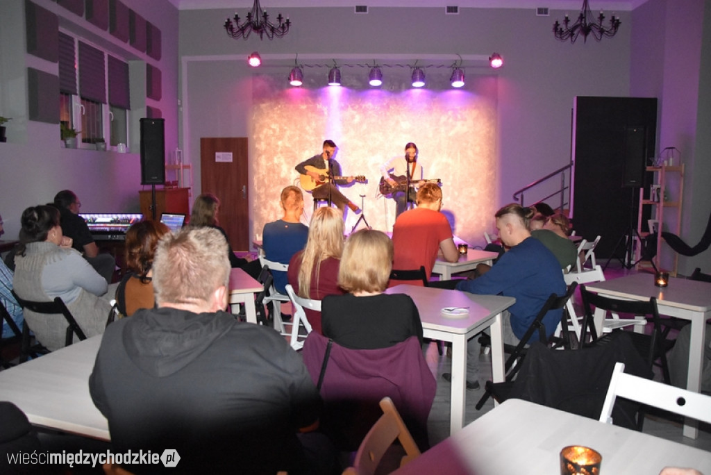 Koncert The Roadhouse w ArtCafe
