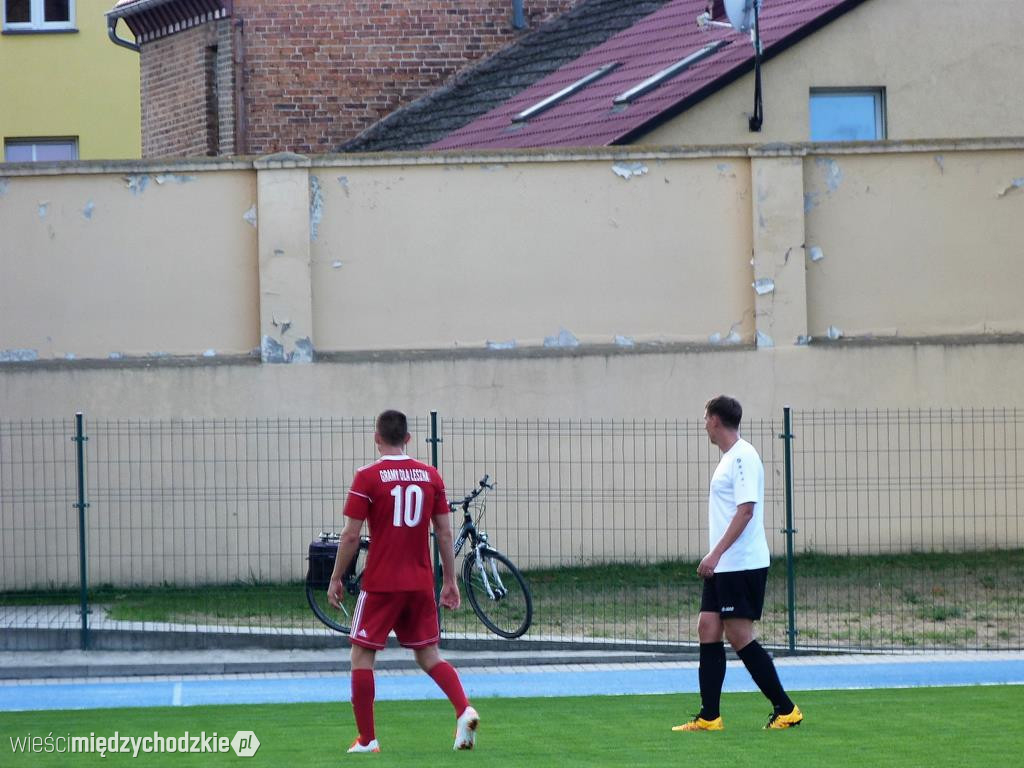 Warta Międzychód remisuje na swoim boisku