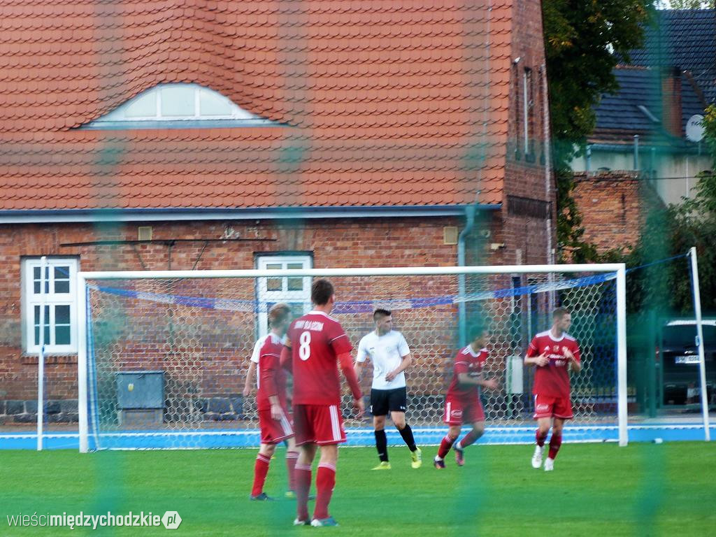 Warta Międzychód remisuje na swoim boisku