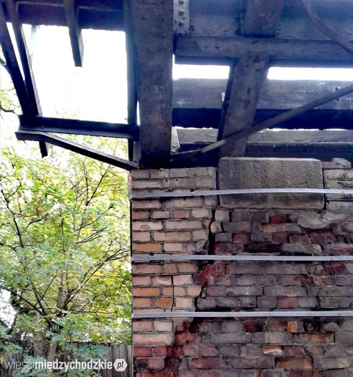 Wiadukt w Sierakowie za niski dla ciężarówki