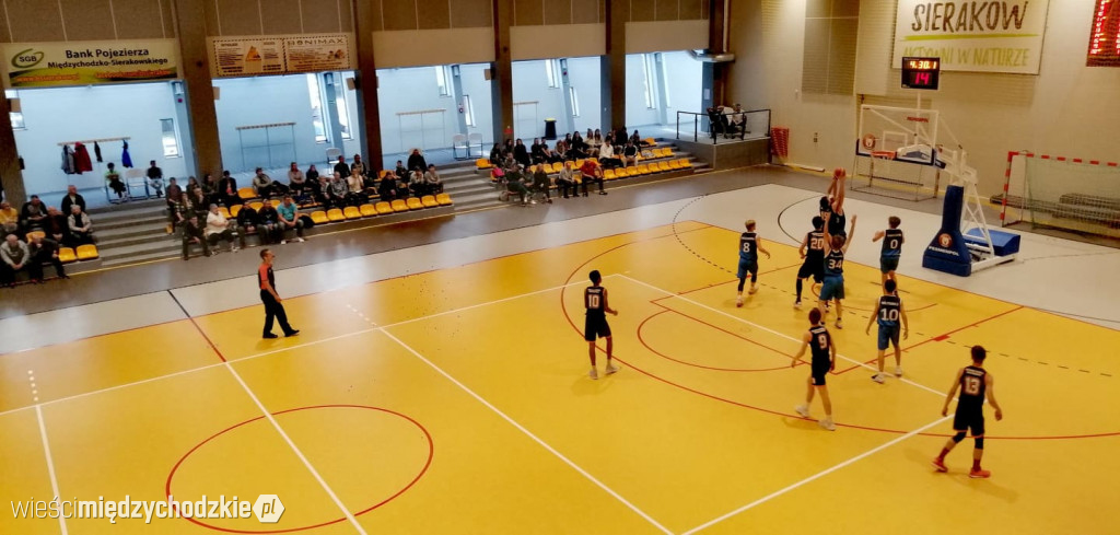 Basketball Club Sieraków wygrywa turniej