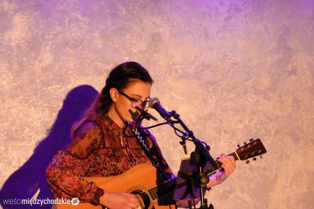 Koncert Joanny Pilarskiej w ArtCafe