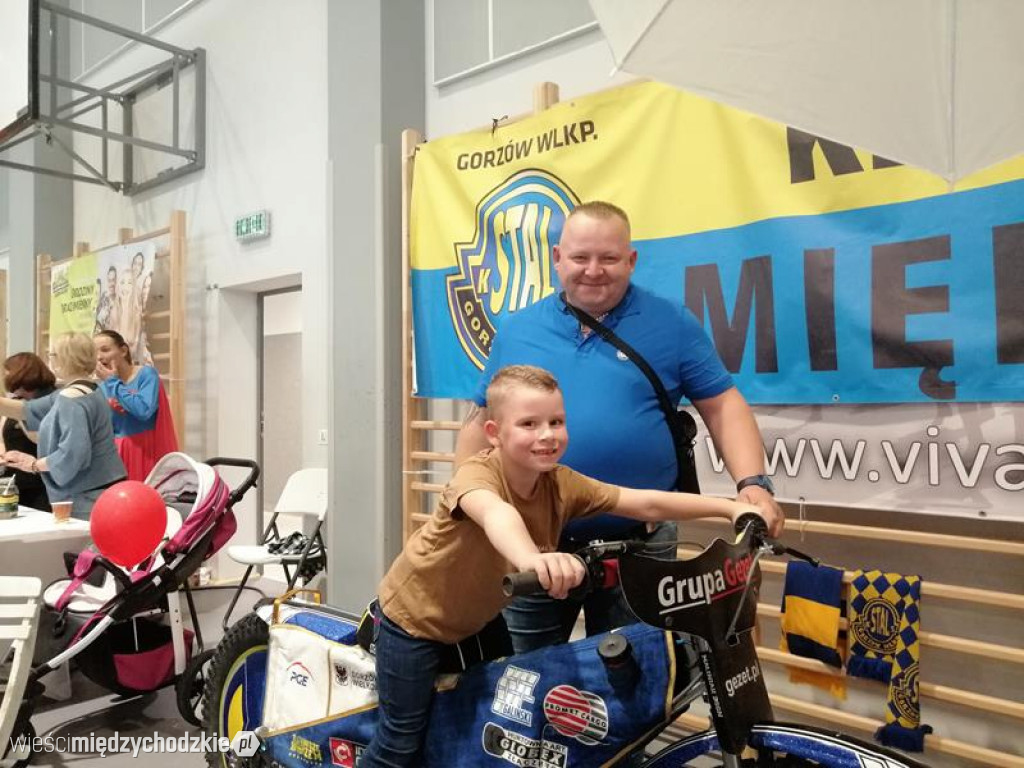 Sieraków dla Kingi. Część 2