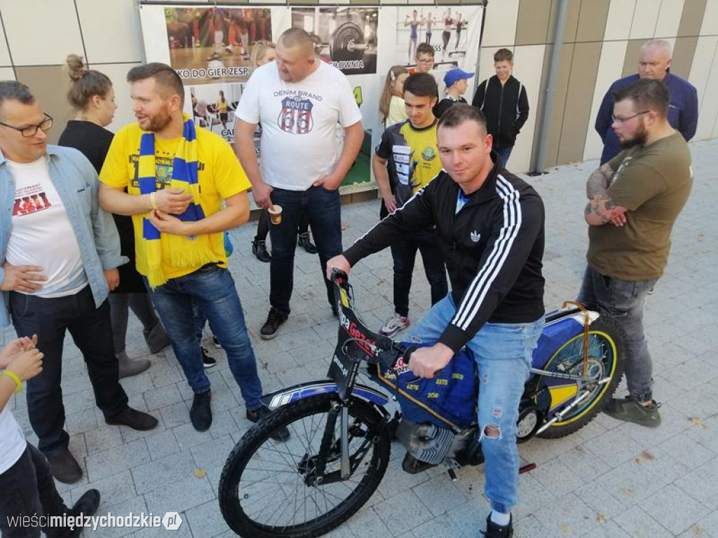 Sieraków dla Kingi. Część 2