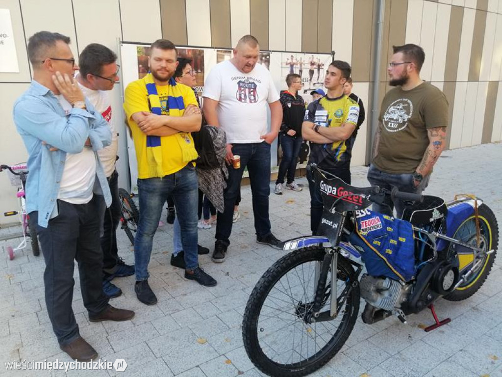 Sieraków dla Kingi. Część 2