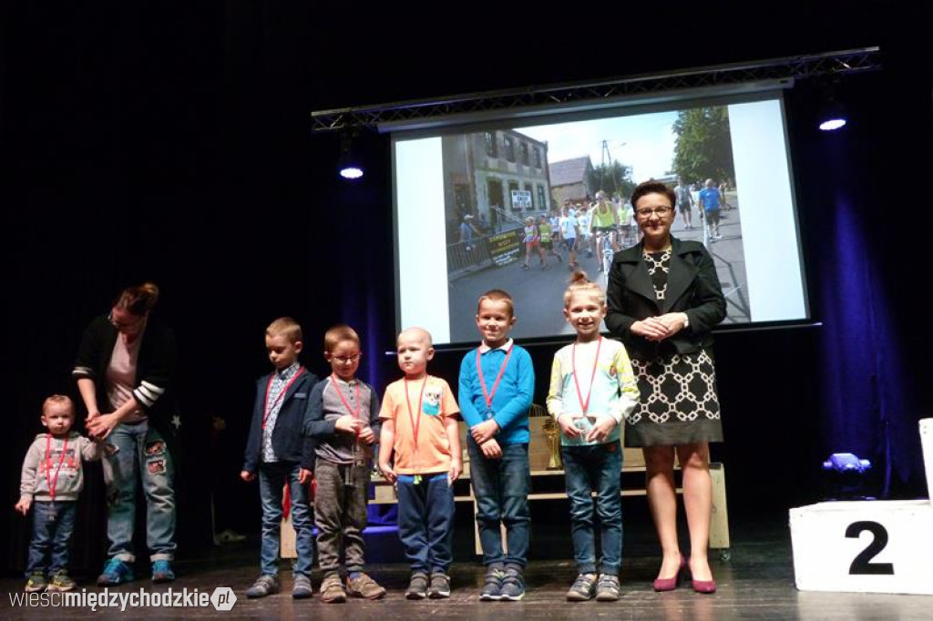 Gala podsumowująca biegi dziecięco-młodzieżowe