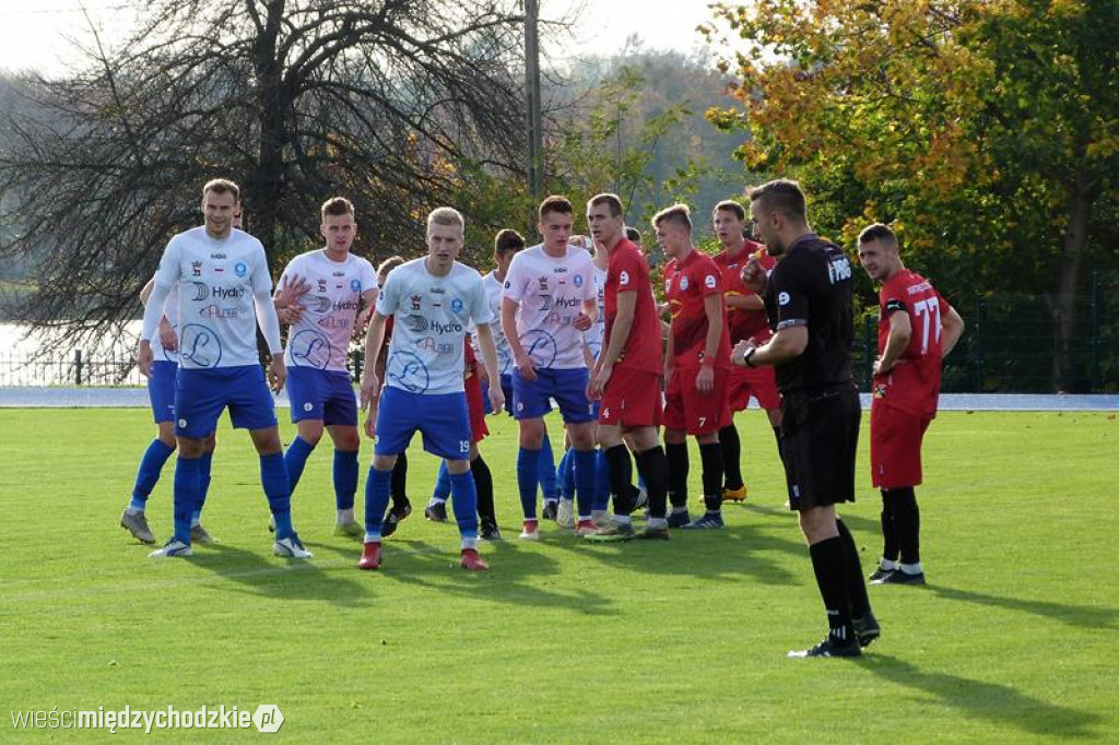 Warta Międzychód remisuje z wiceliderem