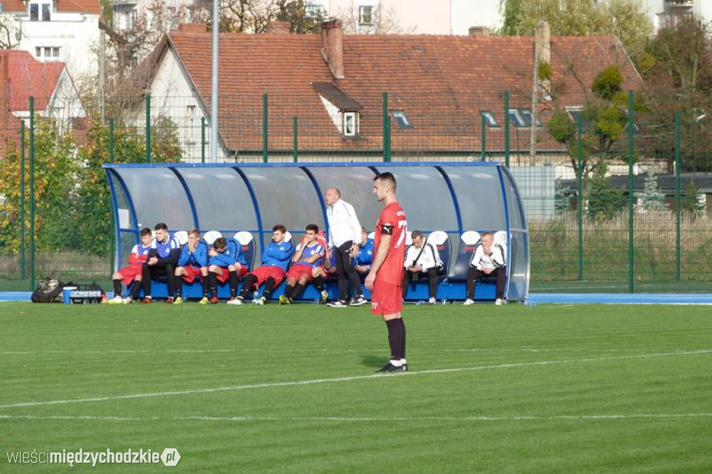 Warta Międzychód remisuje z wiceliderem