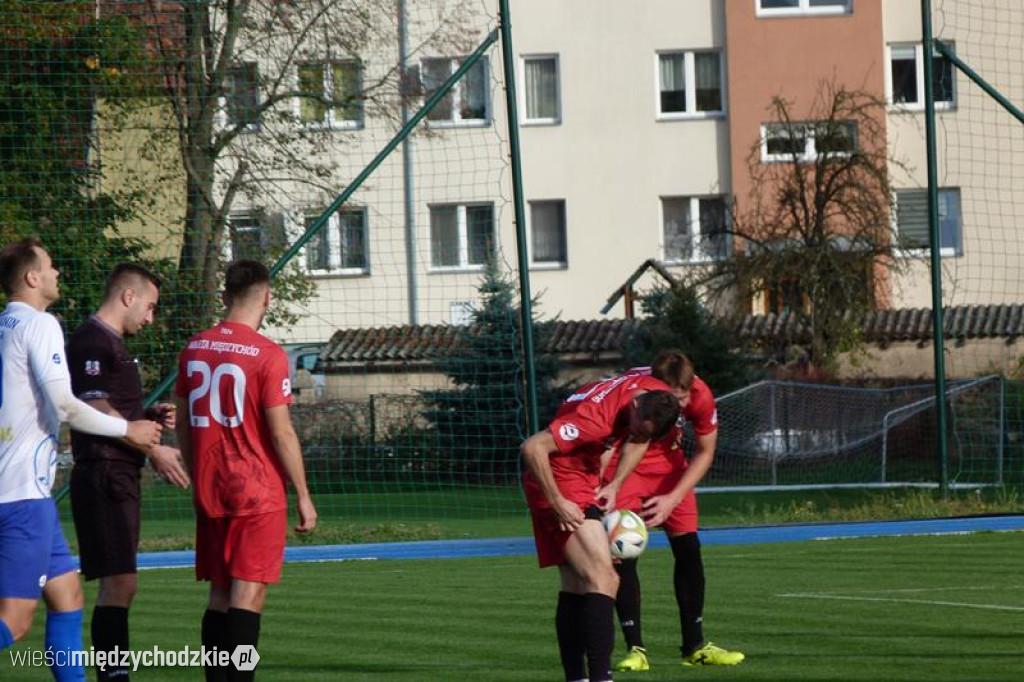 Warta Międzychód remisuje z wiceliderem