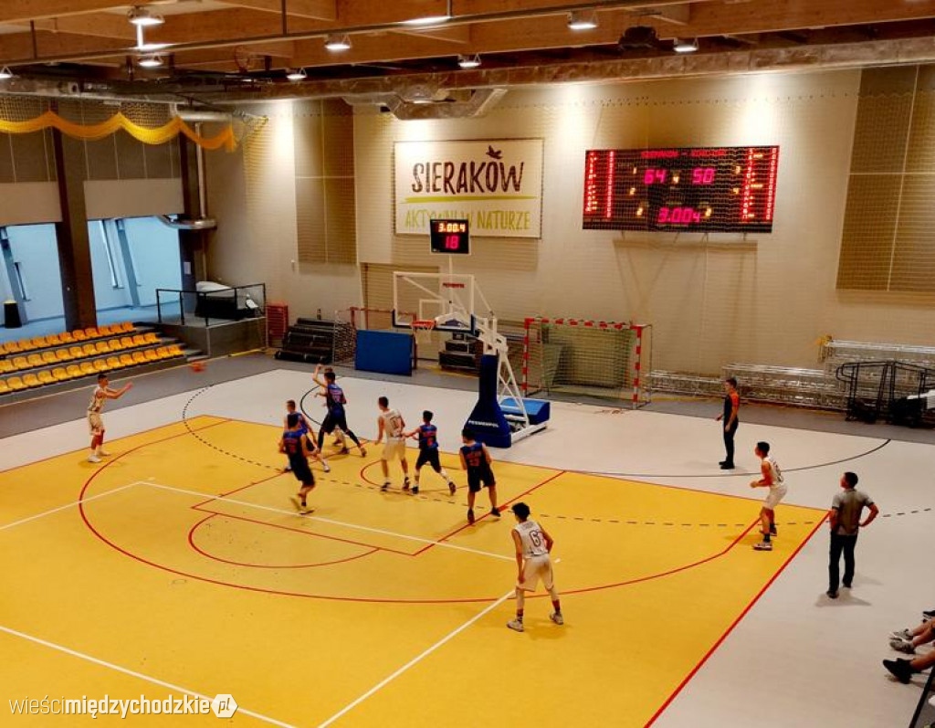 Wysoka wygrana Basketball Club Sieraków
