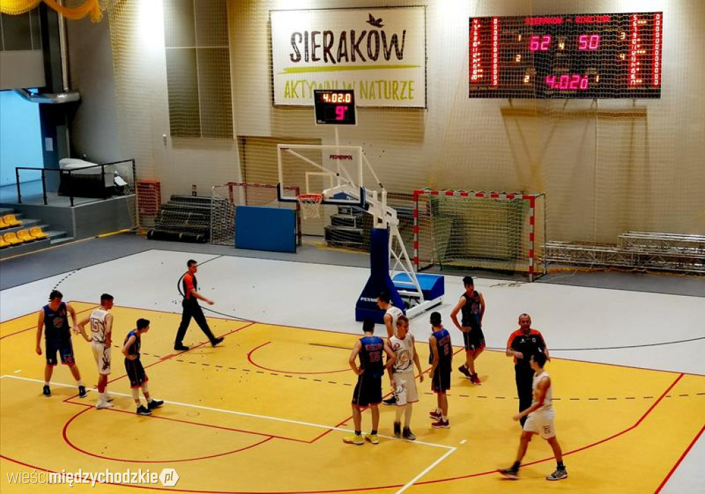 Wysoka wygrana Basketball Club Sieraków