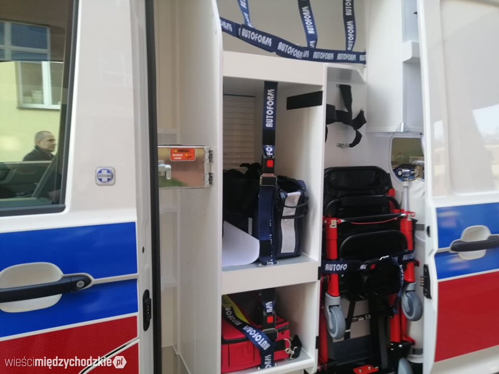 Międzychodzki szpital ma nową karetkę