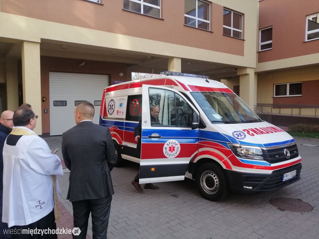 Międzychodzki szpital ma nową karetkę