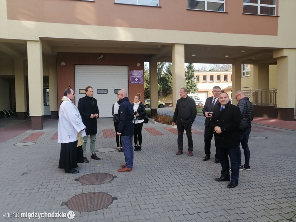 Międzychodzki szpital ma nową karetkę