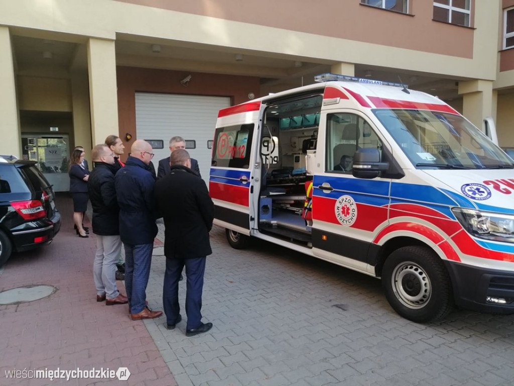 Międzychodzki szpital ma nową karetkę
