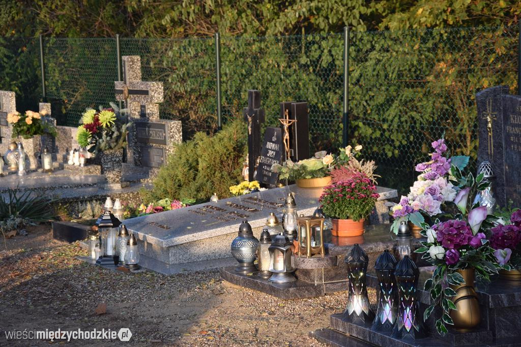 Międzychodzkie cmentarze o poranku