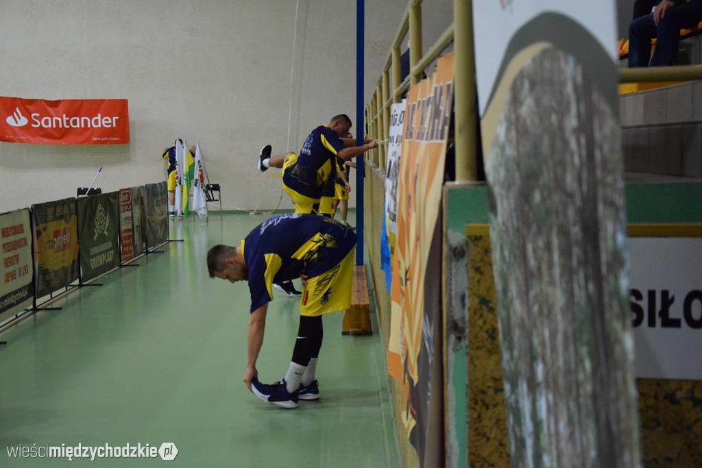 Sokół pokonuje Biofarm Basket Poznań 93:67