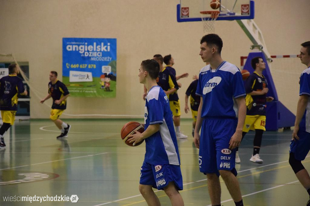 Sokół pokonuje Biofarm Basket Poznań 93:67