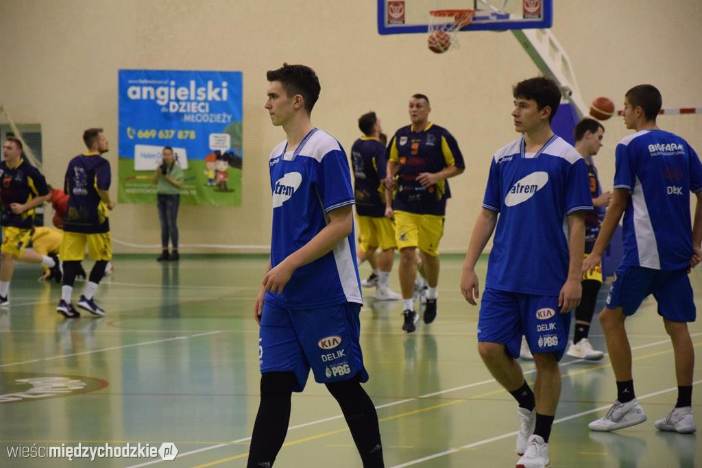 Sokół pokonuje Biofarm Basket Poznań 93:67