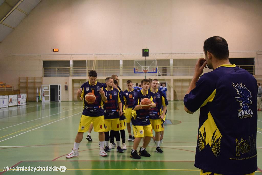 Sokół pokonuje Biofarm Basket Poznań 93:67