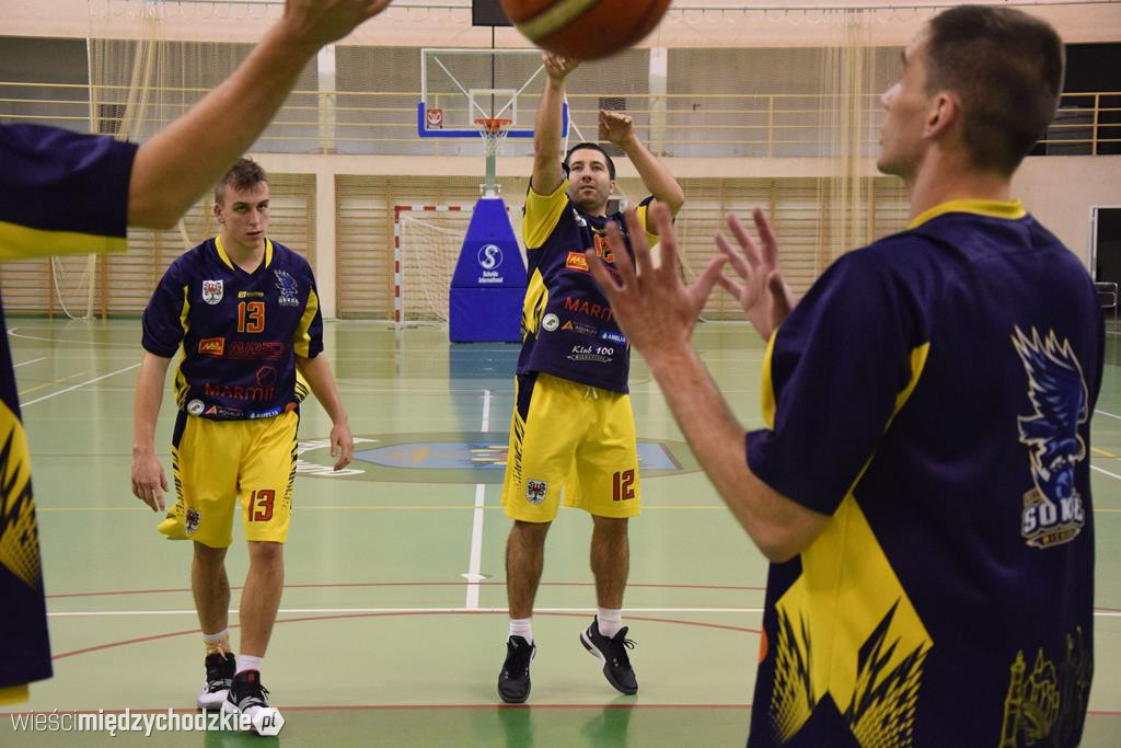 Sokół pokonuje Biofarm Basket Poznań 93:67