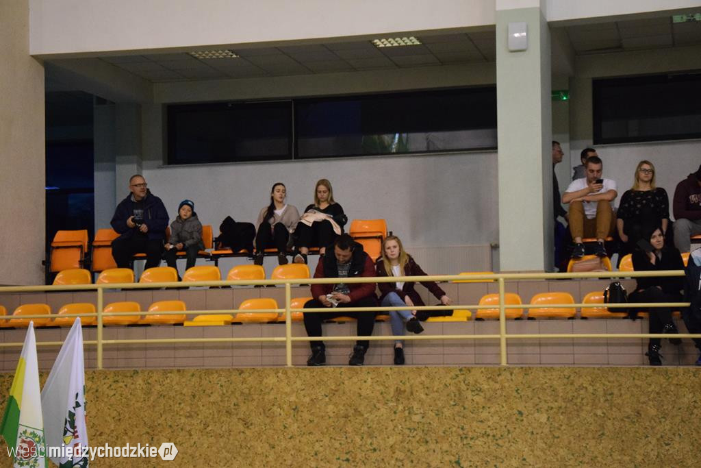 Sokół pokonuje Biofarm Basket Poznań 93:67