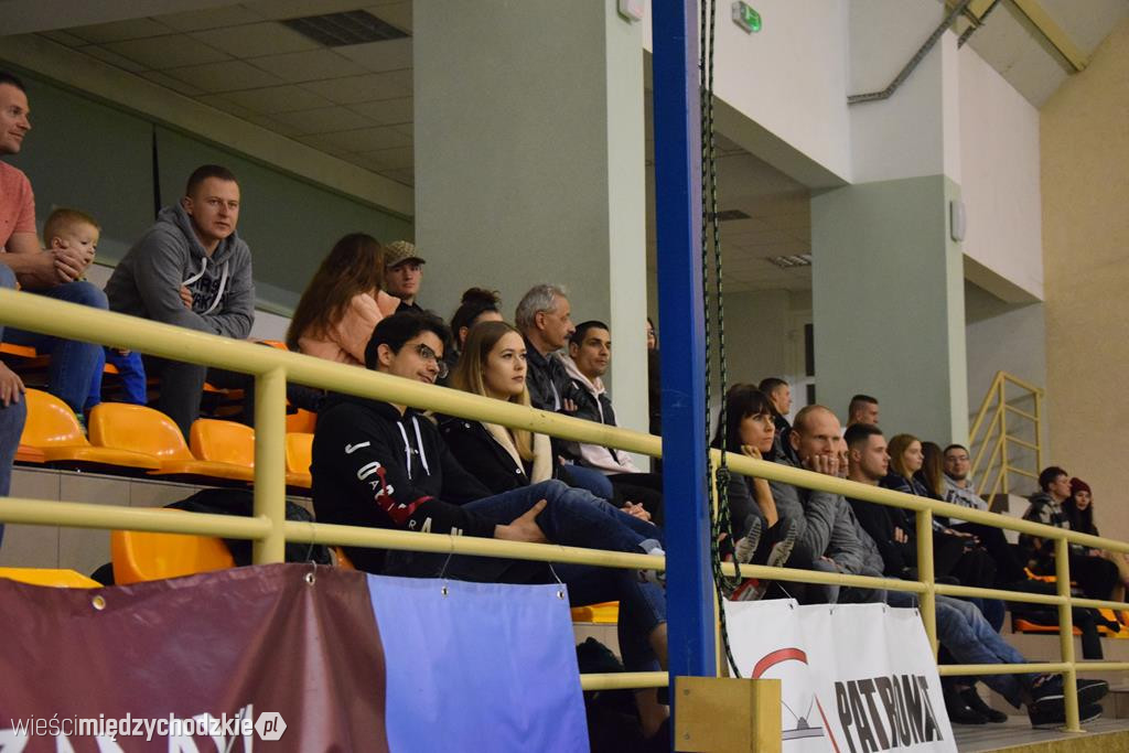 Sokół pokonuje Biofarm Basket Poznań 93:67