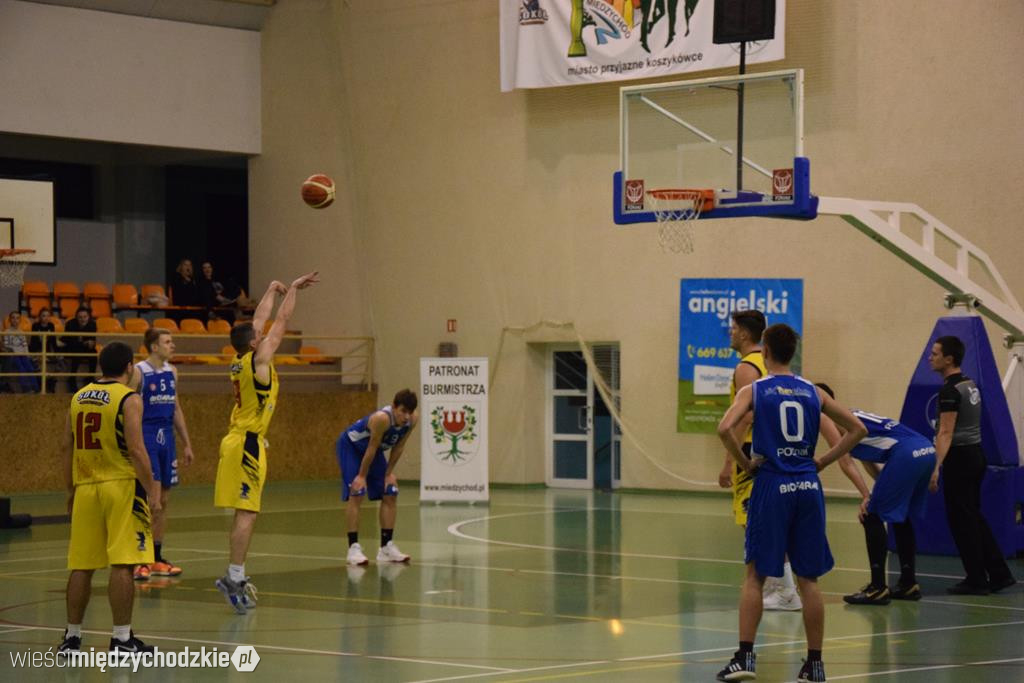 Sokół pokonuje Biofarm Basket Poznań 93:67