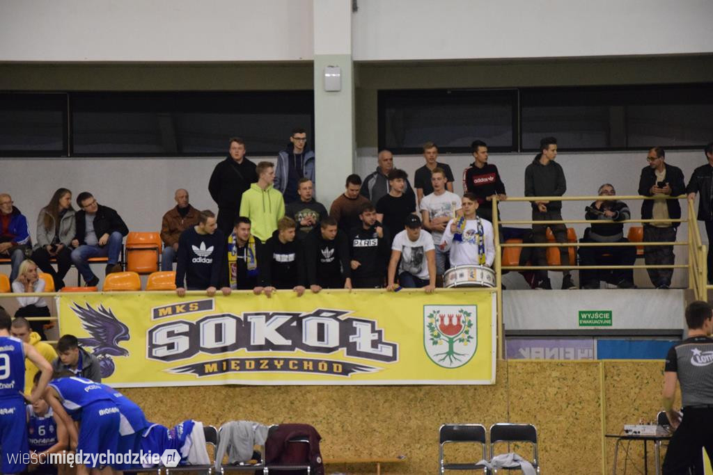 Sokół pokonuje Biofarm Basket Poznań 93:67