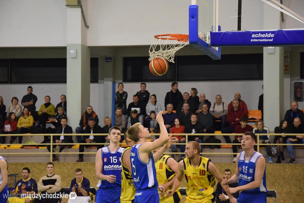 Sokół pokonuje Biofarm Basket Poznań 93:67