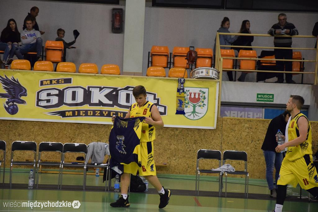 Sokół pokonuje Biofarm Basket Poznań 93:67