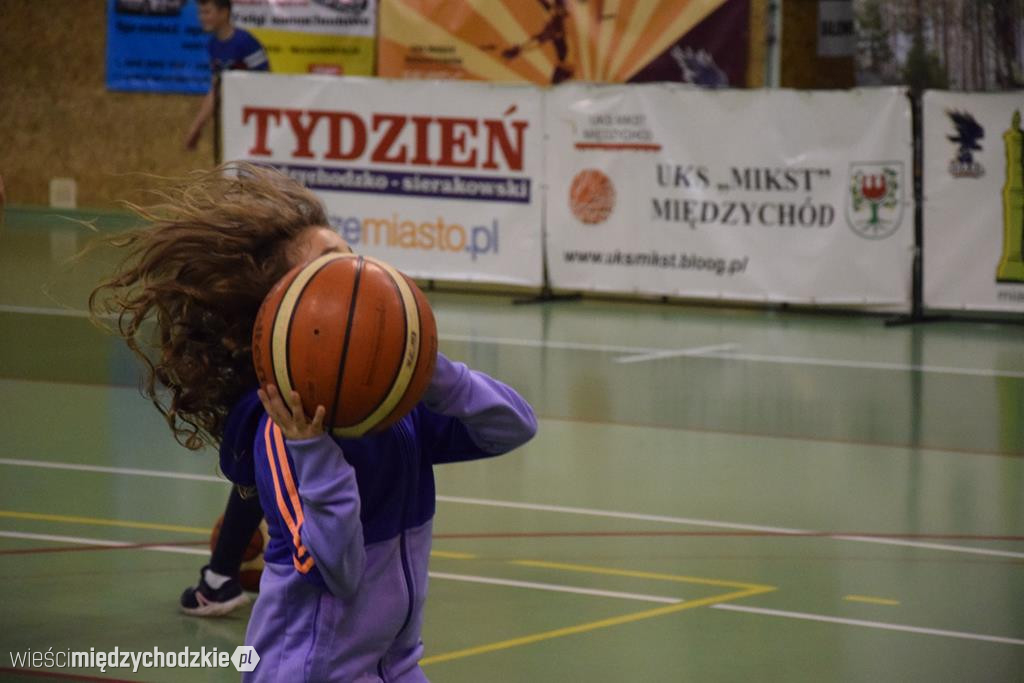 Sokół pokonuje Biofarm Basket Poznań 93:67