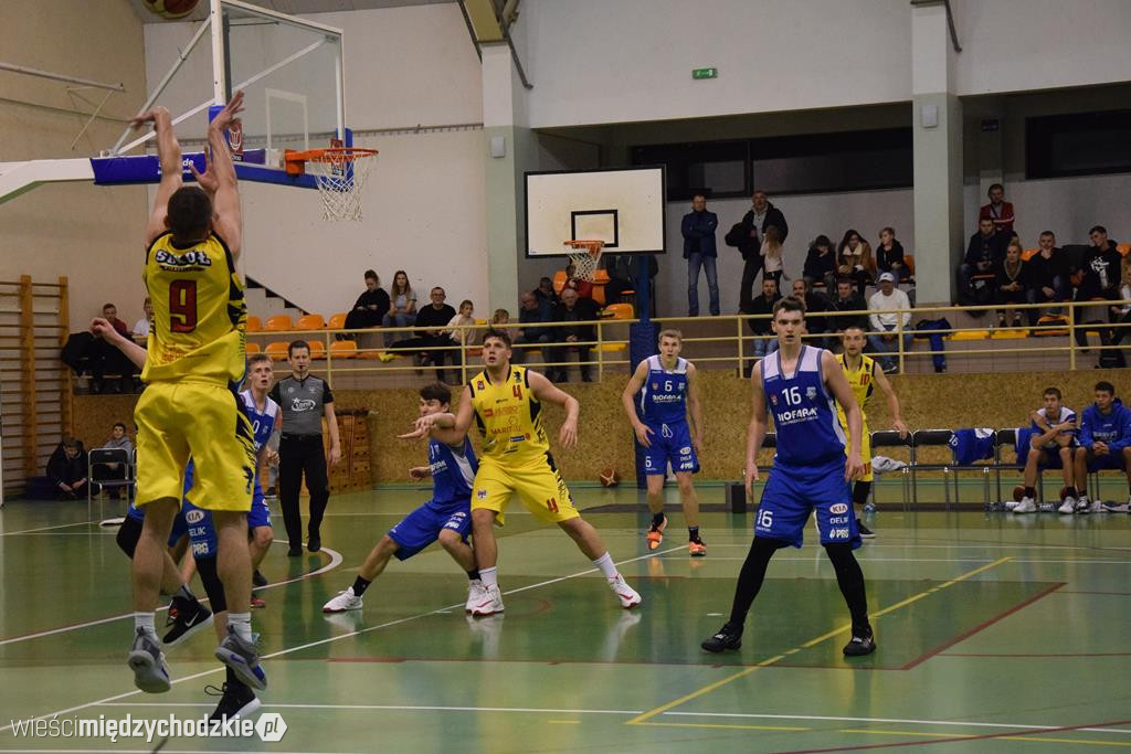 Sokół pokonuje Biofarm Basket Poznań 93:67