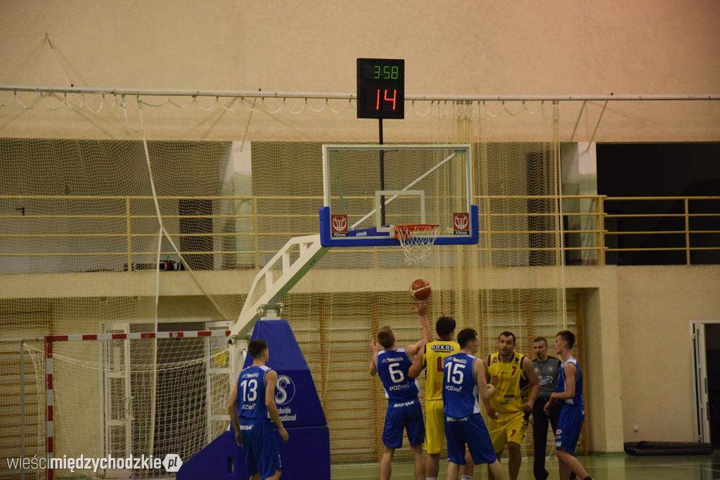Sokół pokonuje Biofarm Basket Poznań 93:67