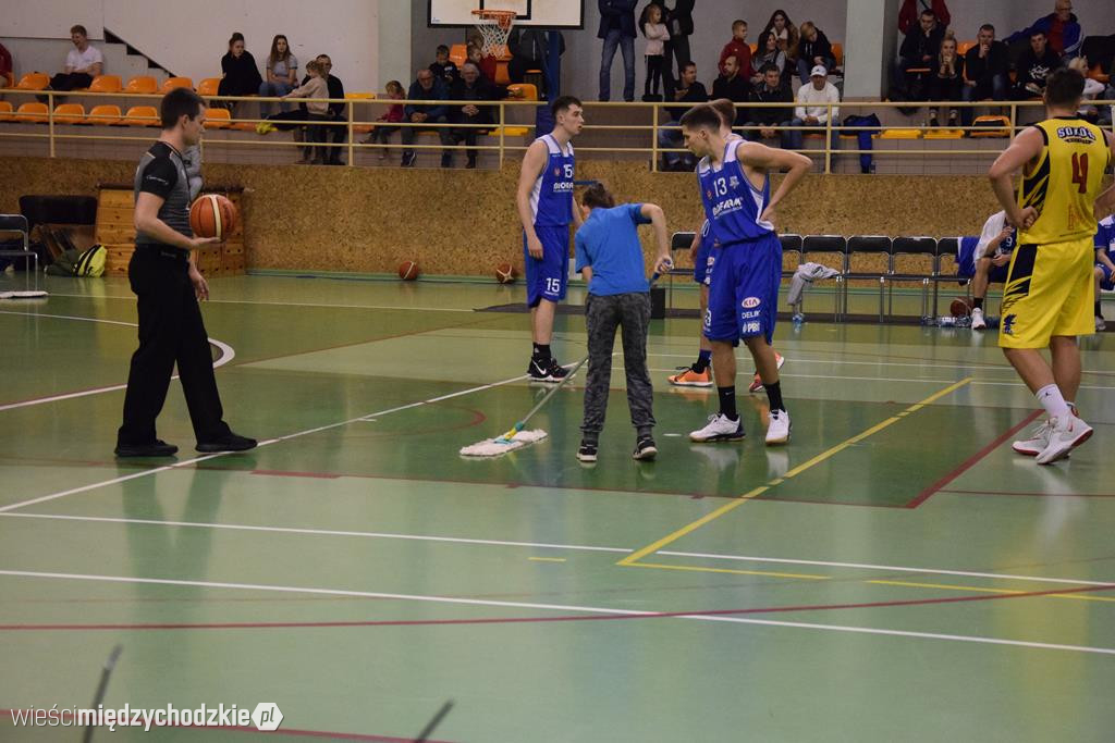 Sokół pokonuje Biofarm Basket Poznań 93:67