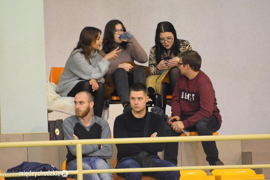 Sokół pokonuje Biofarm Basket Poznań 93:67